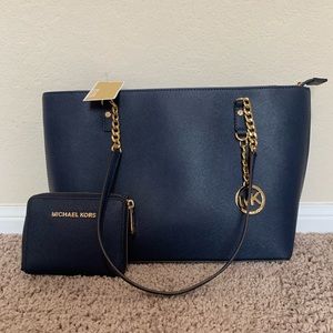 NWT Michael Kors jet set chain navy tote + wallet!